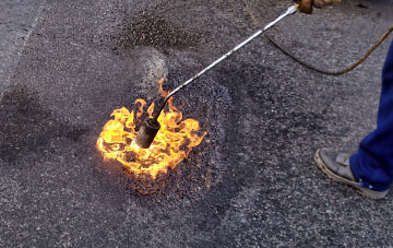 Gilfachreda flat roofing repairs